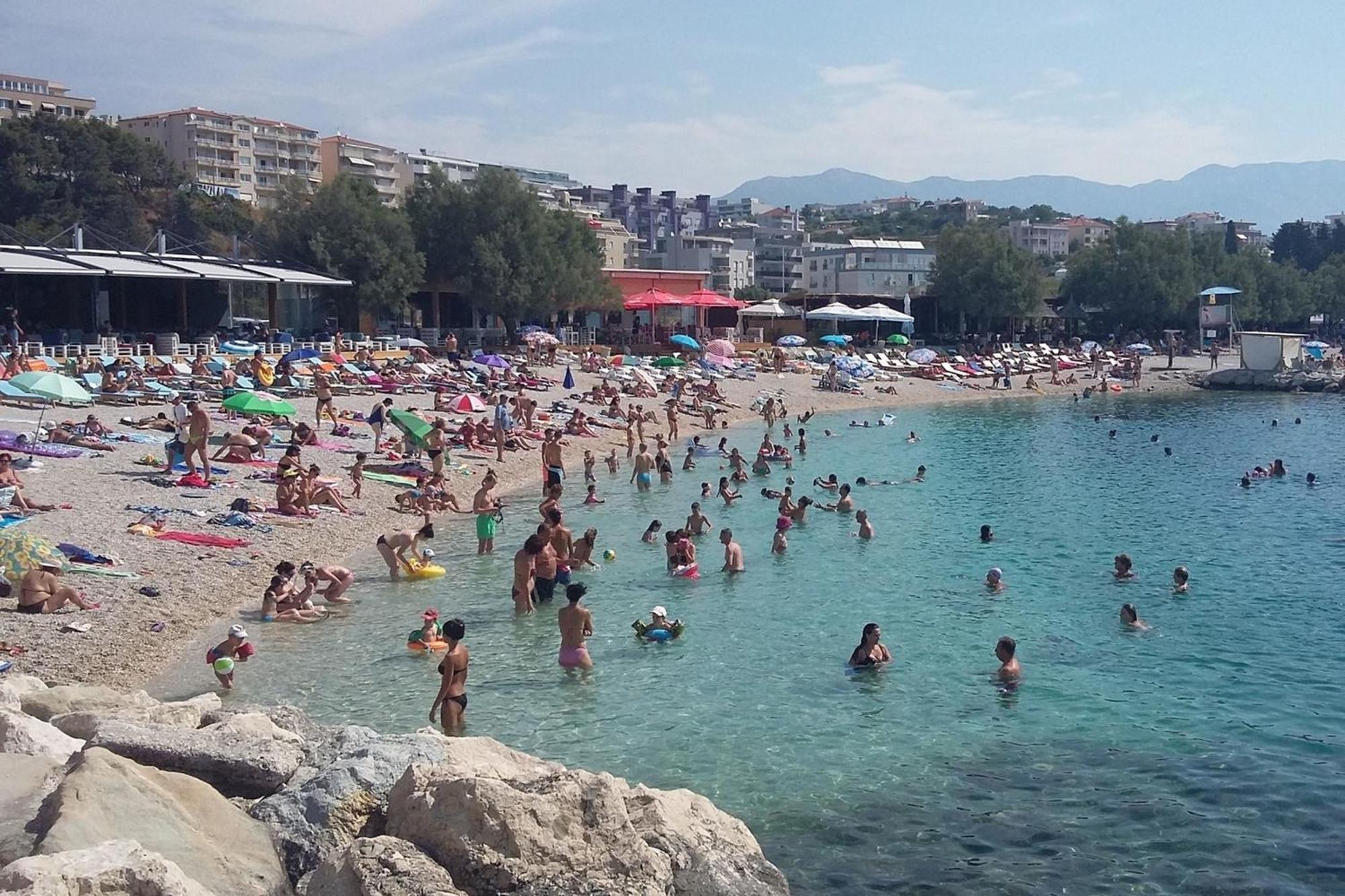 Apartments And Room Poesia Split Bagian luar foto